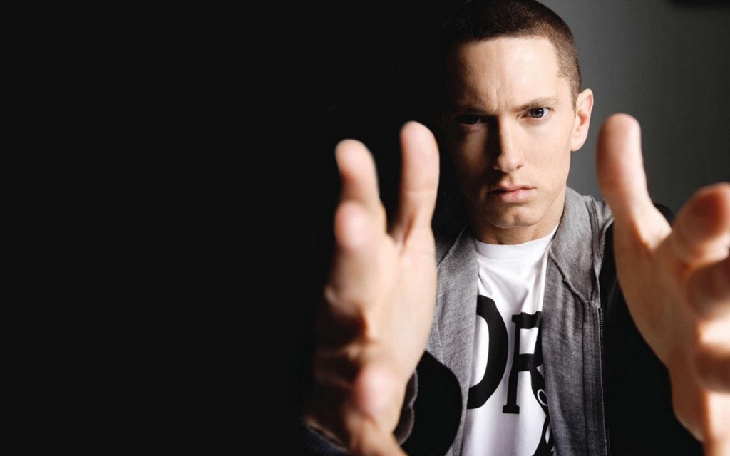 X Press Magazine Entertainment In Perth Eminem Says Sorry To His Mum In Mother S Day Release Headlights