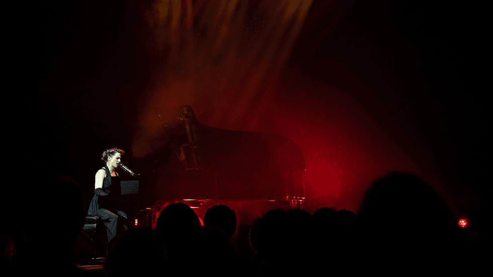 AMANDA PALMER @ Perth Concert Hall gets 8.5/10