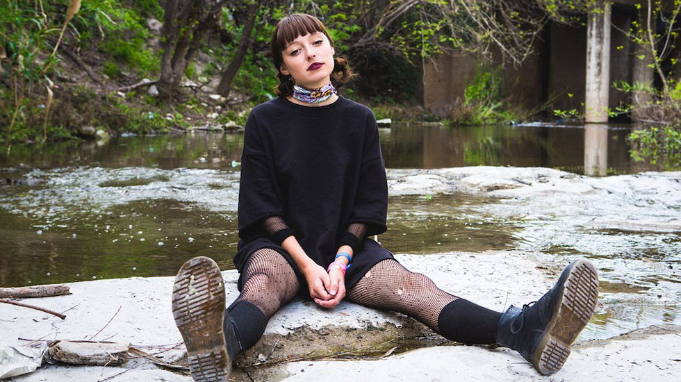 STELLA DONNELLY Debuts her full live band – X-Press Magazine ...