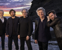 CROWDED HOUSE Postpone Aussie tour dates due to COVID