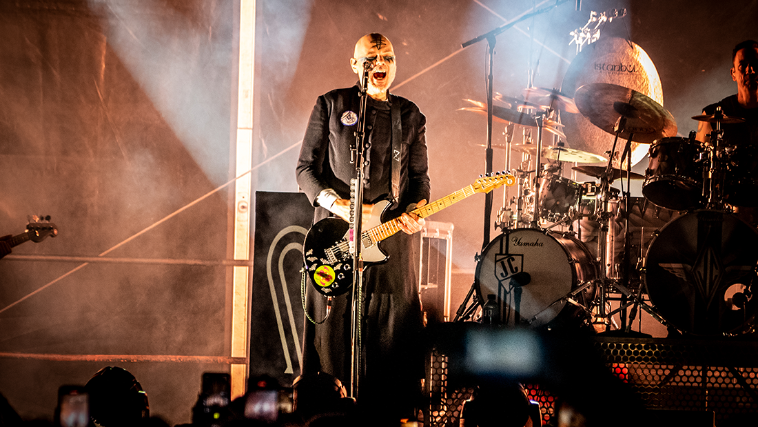 Sound Advice: Smashing Pumpkins Bring 'The World is a Vampire Tour