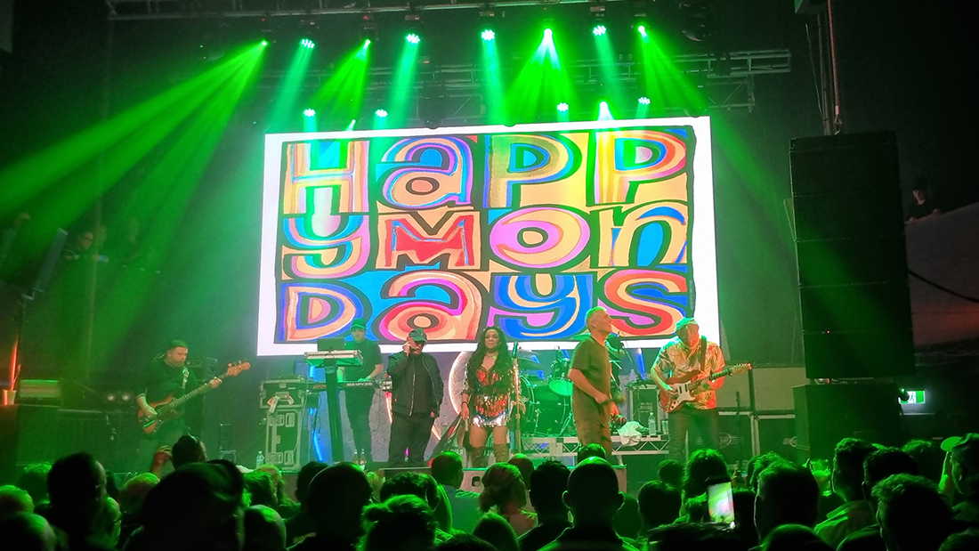 happy mondays tour perth