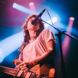  Courtney Barnett